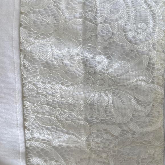 Express Vintage White Midi Lace Dress - Picture 4 of 4